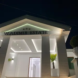 Vladimir Estate Homestay